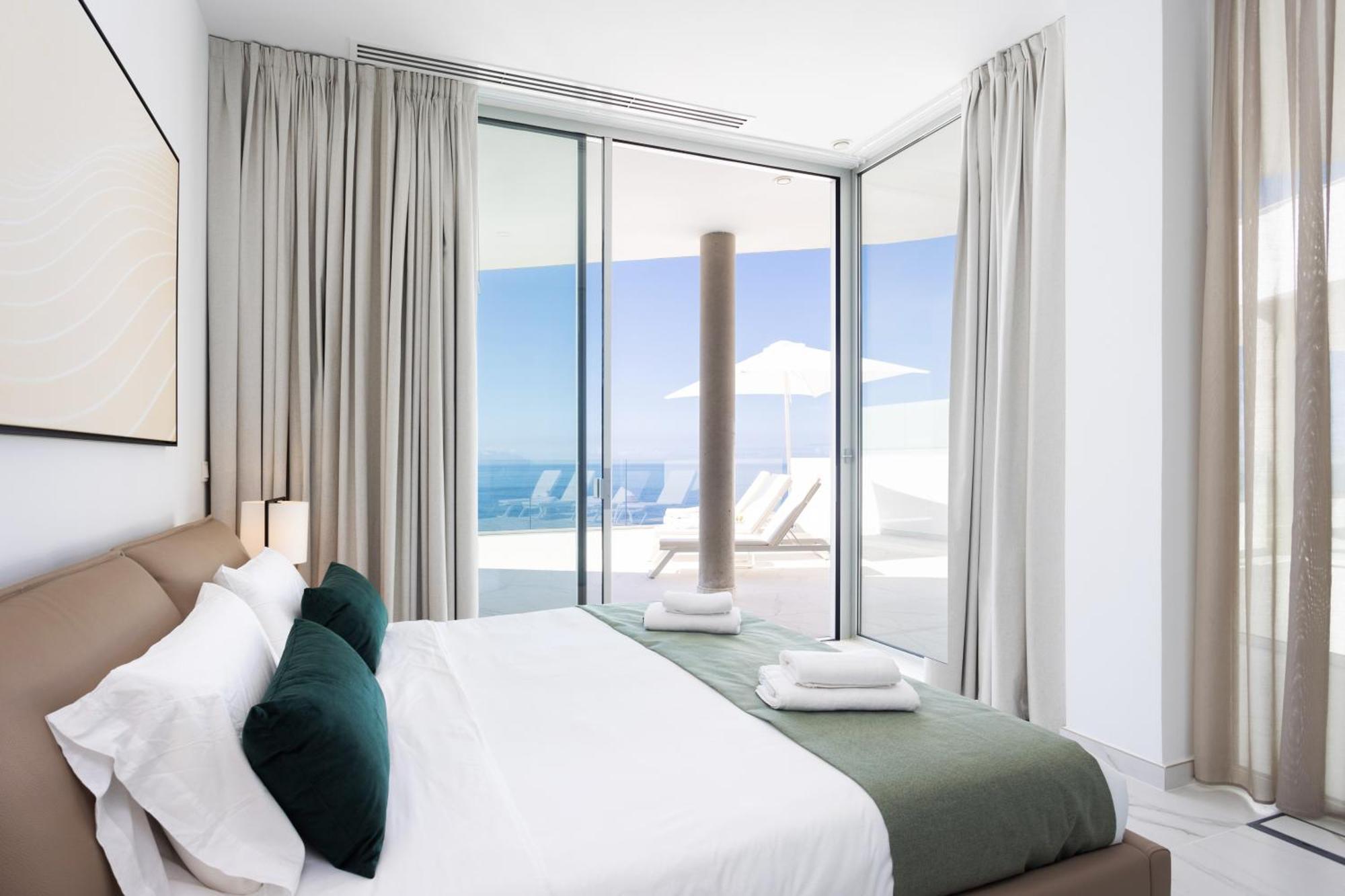 Crystal I Luxury Apartments By Enjoyahome Acantilado de los Gigantes Exterior foto